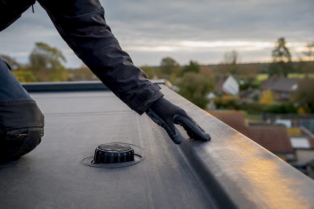 5 minute checks that help UK EPDM roofs last 30 to 50 years